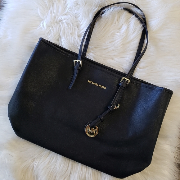 Michael Kors Jet Set Saffiano Black Leather Tote - Picture 6 of 8